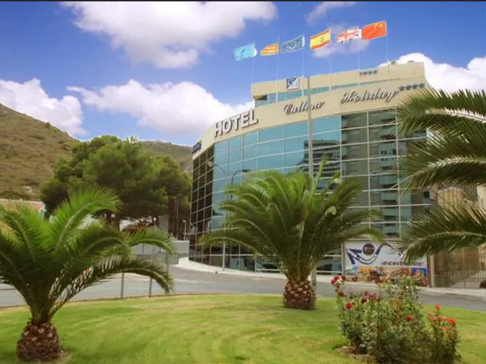 Hotel Holidays